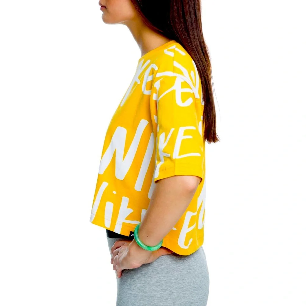 NIKE Logo Mash Crop T-Shirt - Picture 2 of 7
